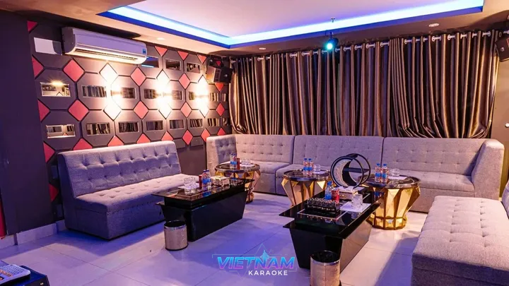 다낭 업타운 가라오케