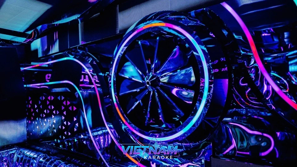 화려한 네온 조명 인테리어 장식