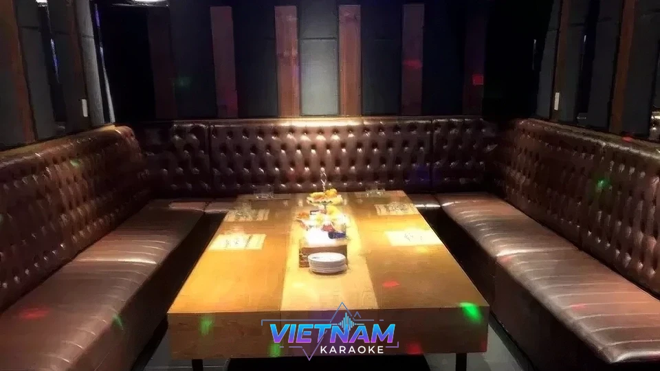 고급 가죽 소파 조명 분위기